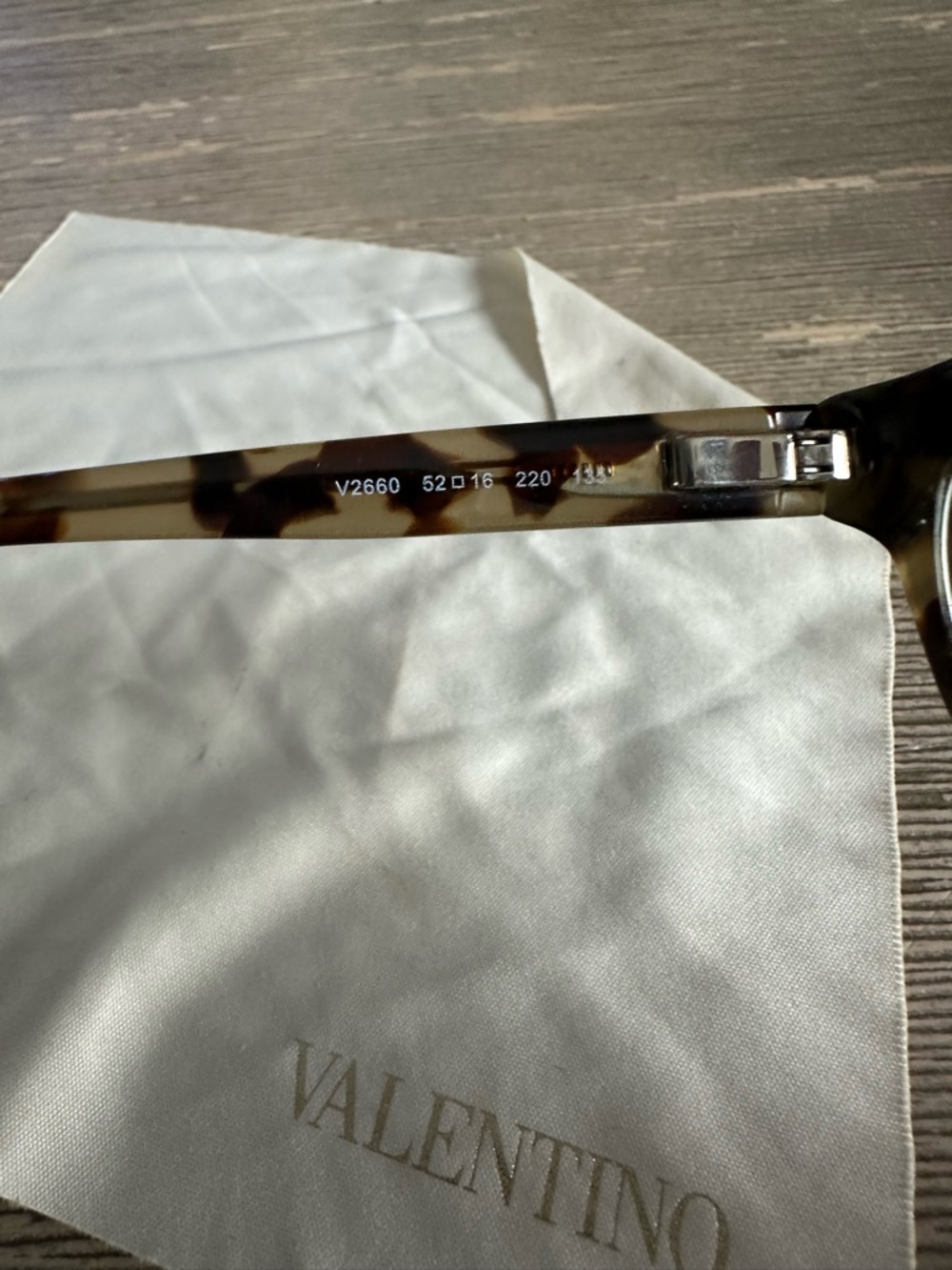 Valentino Tortoiseshell Cat-Eye Rockstud Optical Frames - Picture 3 of 8